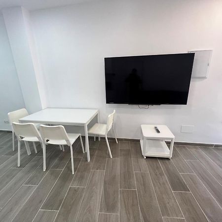 Apartamentos Montalvo Metropolis C Торремолинос Экстерьер фото